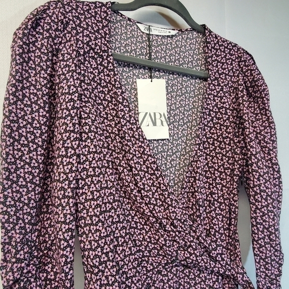 Nwt Zara 100% Viscose Black & Purple Floral Romper - Picture 9 of 16
